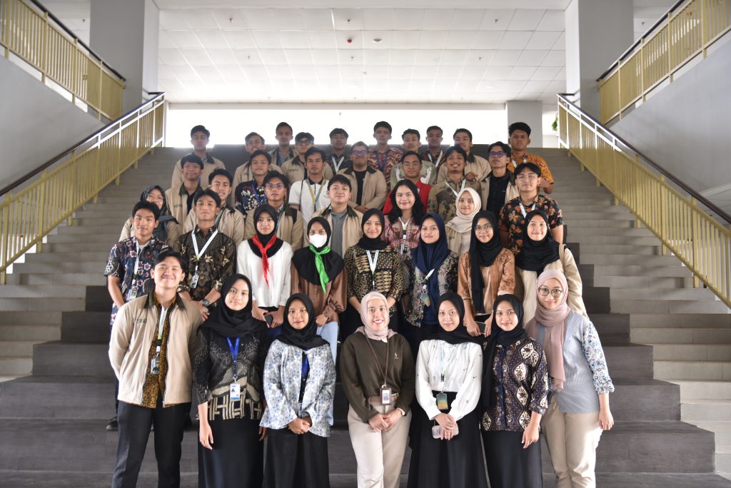 About Us 5
